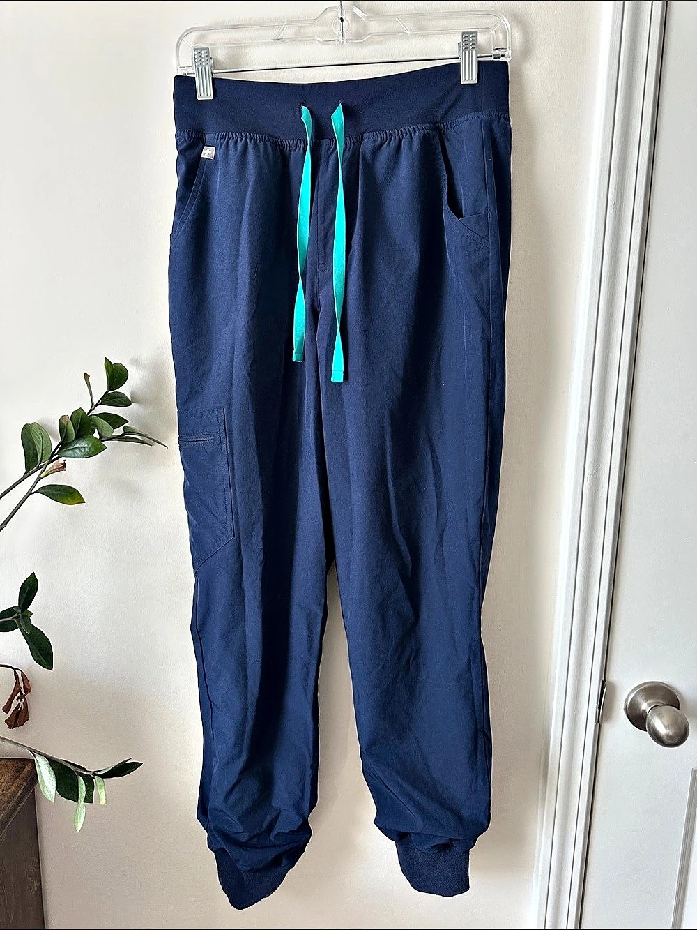 FIGS Scrub Bottom Navy Jogger